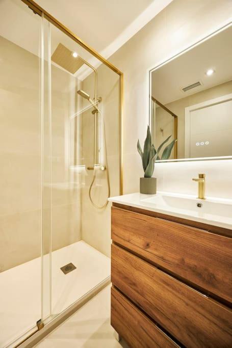 Gran Via Style Apartment Madrid Ngoại thất bức ảnh